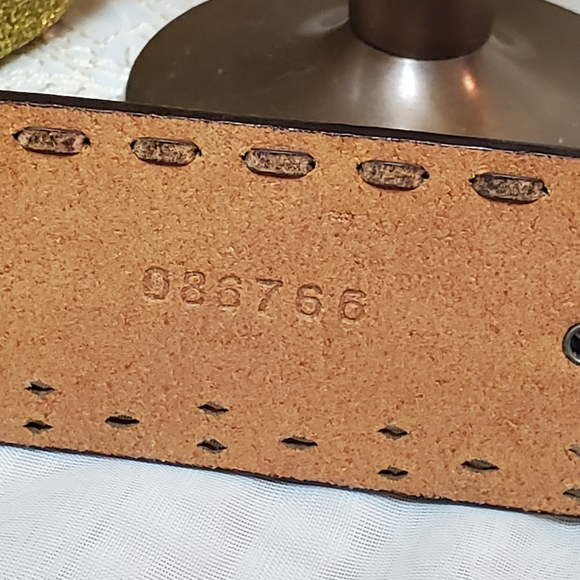 Fossil Leather Belt - Picture 10 of 10